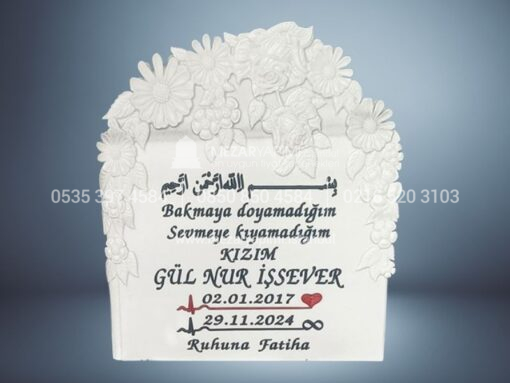 Derin Kabartma Çiçek Desenli CNC Mermer Mezar Taşı