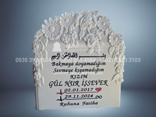 Derin Kabartma Çiçek Desenli CNC Mermer Mezar Taşı