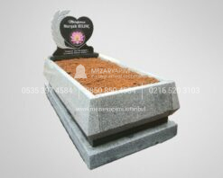 Konik Kesim Granit Blok Mezar